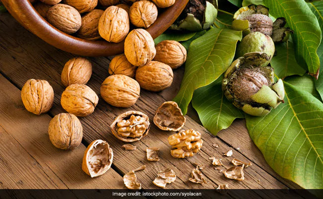 Perché le noci aiutano a perdere peso